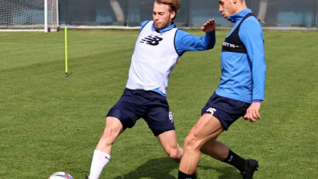 Adana Demirspor'da Gaziantep FK maçı hazırlıkları sürüyor