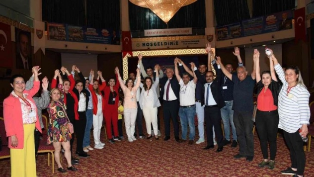 Adana ESOB'ta Başkan Göger yeniden seçildi