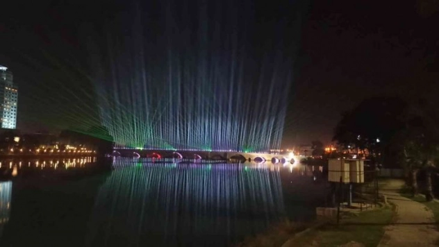 Adana Taşköprü, Sidney'i aratmadı