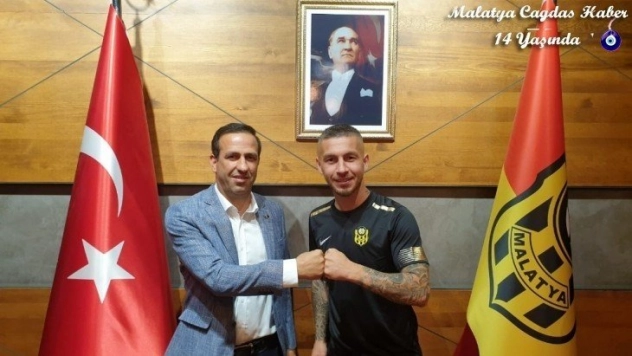 Adem Büyük yeniden Yeni Malatyaspor'da