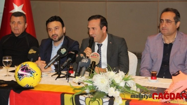 Adil Gevrek, Futbol Köyü projesi için destek istedi