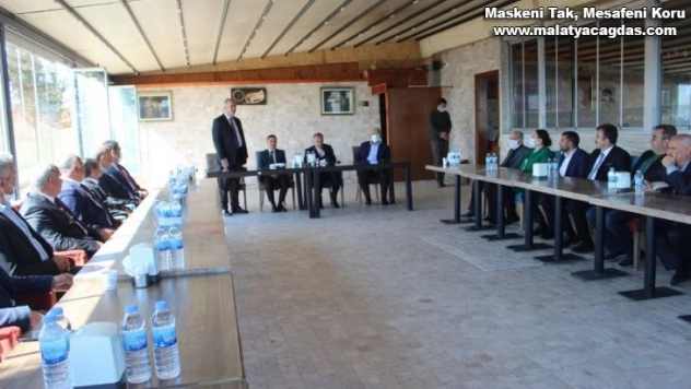 Adıyaman Belediyeler Birliği toplantısı Kahta'da yapıldı