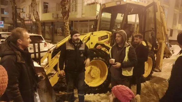 Adıyaman Belediyesi kapalı yolun kalmadığını duyurdu