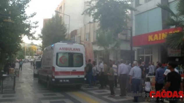 Adıyaman'da bıçaklı kavga: 2 yaralı