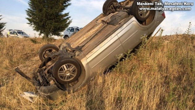 Adıyaman'da keklik sürüsü kazaya neden oldu