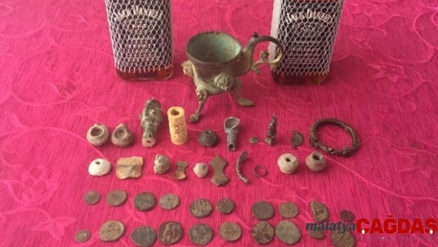 Adıyaman'da tarihi eserler ele geçirildi