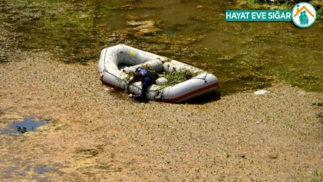 AFAD'ın balık adamları gölü kurtarmak için daldı