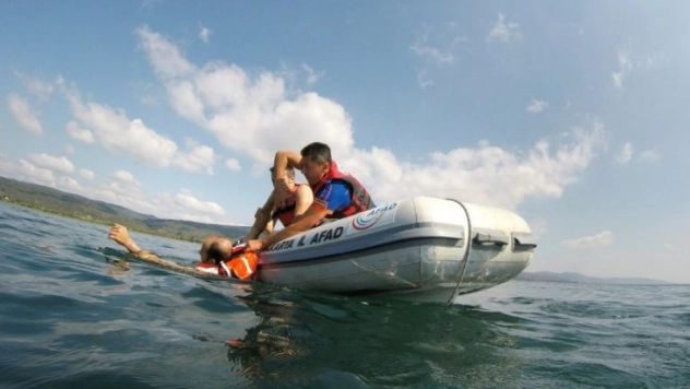AFAD'tan su üstü arama kurtarma tatbikatı