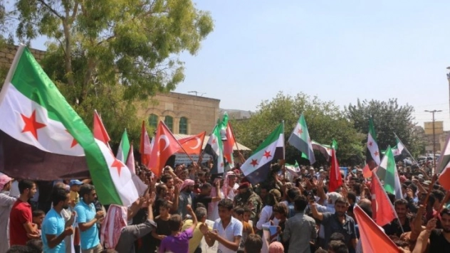 Afrin'de Türkiye'ye destek yürüyüşü