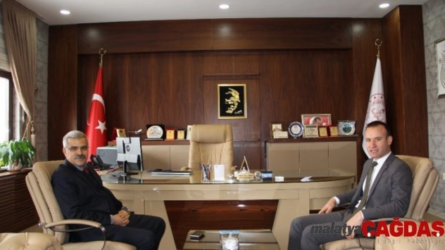 Ağrı Emniyet Müdürü Özen'den Milli Eğitim Müdürü Tekin'e ziyaret