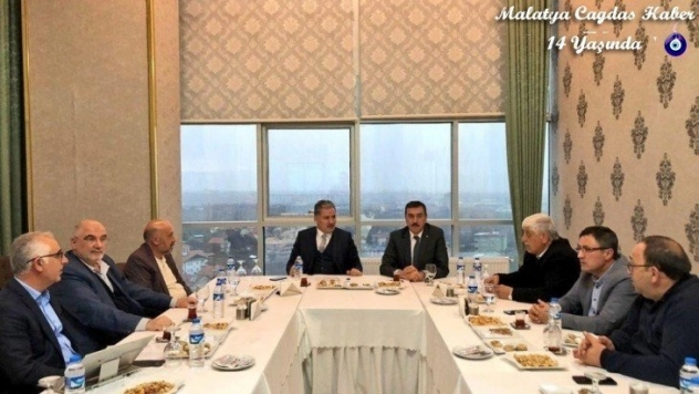 Ahmet Çakır, Divan Kurulu Başkanlığından istifa etti