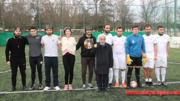 AIESEC öğrencilerinden farkındalık maçı