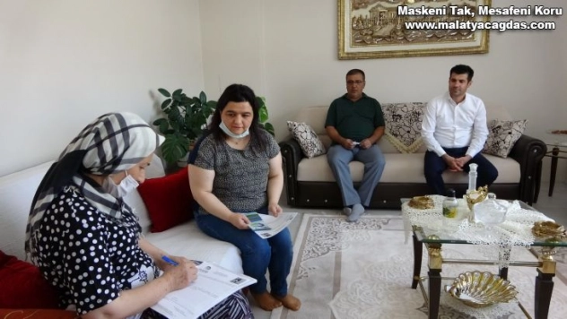 Aileler uyuşturucuya karşı 'Gençliğine İyi Bak' projesiyle bilgilendiriliyor