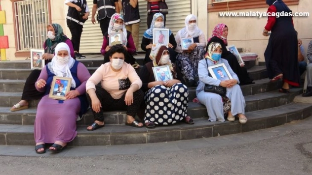 Ailelerin HDP önündeki direnişi devam ediyor