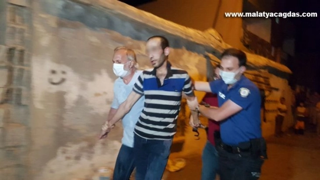 Ailesini rehin alan şahıs ifadesinin ardından serbest kaldı