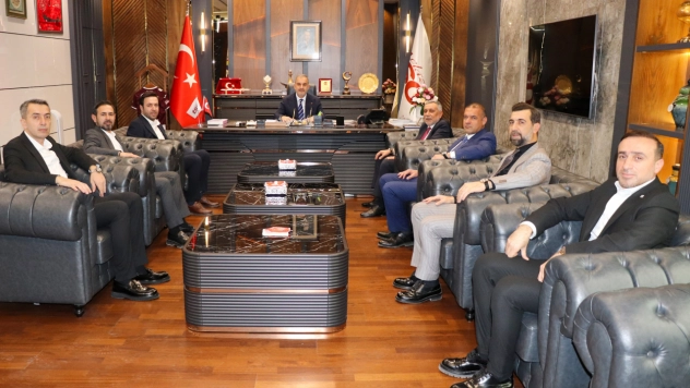 Ak Parti'den Başkan Alan'a Ziyaret