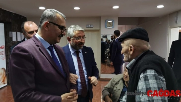 AK Parti'den ulu çınarlara ziyaret