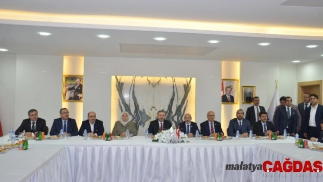 AK Parti Genel Başkan Yardımcısı Ünal'dan termik santral ve Karakuz Barajı açıklaması