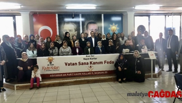 AK Parti Kadın Kolları'ndan Kızılay'a kan bağışı