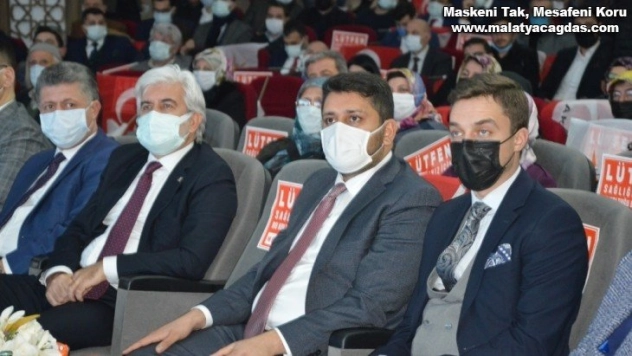 AK Parti Manisa'da gençlerin yeni başkanı Samet Doğuş oldu