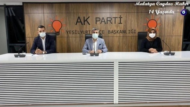 AK Parti Yeşilyurt'ta görev bölümü yaptı