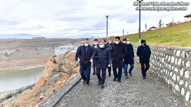 AK Partili heyet yatırımları inceledi