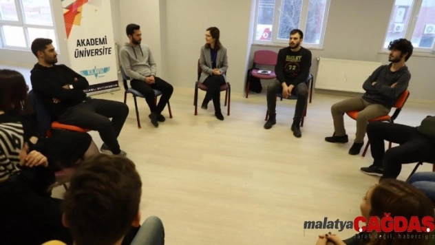 Akademi Üniversite'de Psikodrama atölyesi