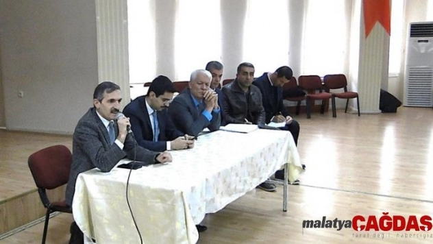 Akçadağ'da tarım toplantısı yapıldı