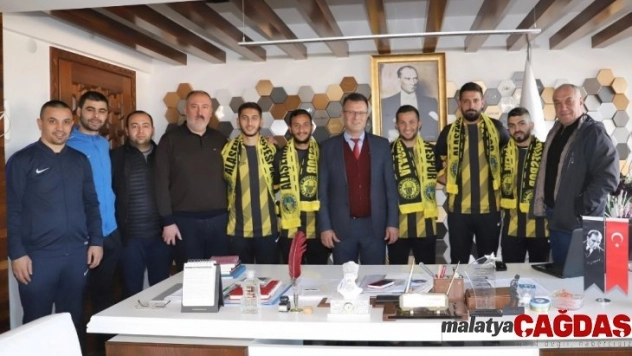 Alaşehir Belediyespor'a 5 yeni takviye