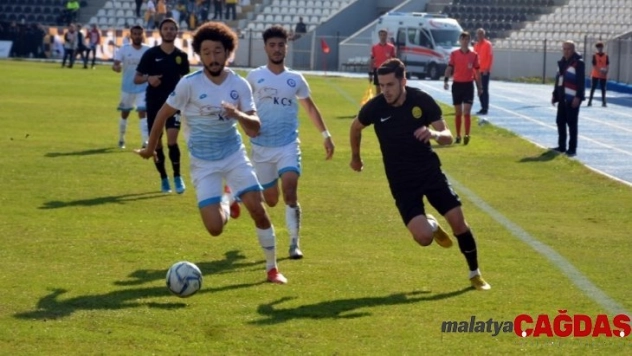 Aliağaspor FK deplasmanda 3 puanı kaptı