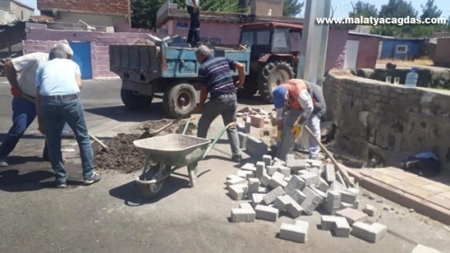 Alipınar'da kaldırımlar huzur buluyor