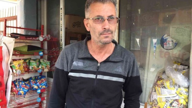 Almanya'ya götüreceğiz diye 8 bin Euro alıp Adana'da eve kilitlediler