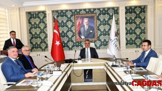 Alt yapı çevre ve şehircilik platformu toplantısı yapıldı