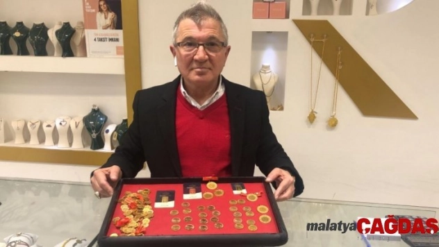 Altın yeni yılda yükselişe geçti