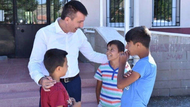 Altındağlı çocukların eğitimine büyük destek