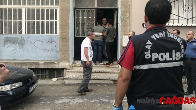 Altınları için komşusunu öldüren sanıklara ceza yağdı