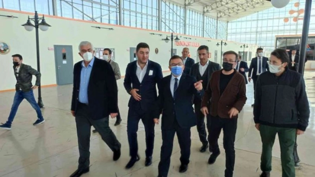 Altınok: OSB'mizle ve yatırımcılarımızla gurur duyuyoruz