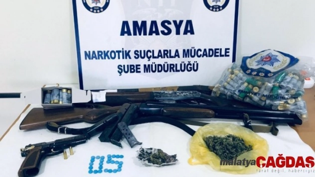 Amasya'da uyuşturucu operasyonu: 9 gözaltı