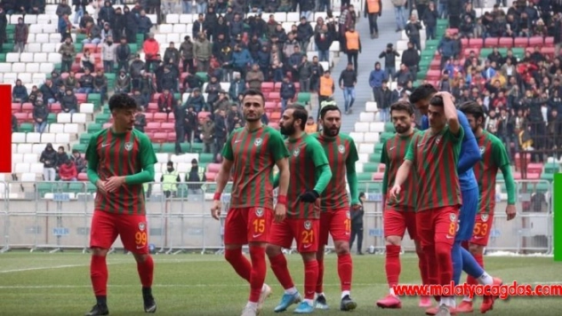Amedspor ilk kez geriye düştüğü maçı kazandı