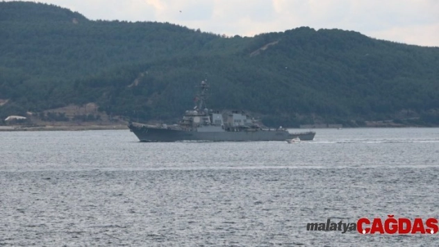 Amerikan savaş gemisi Çanakkale Boğazı'ndan geçti