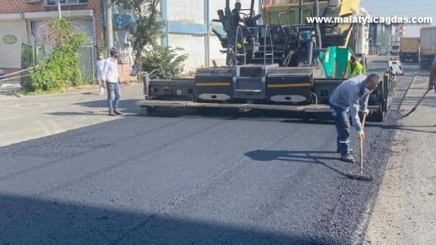 Amid Caddesi bazalt taşı asfaltıyla güzelleşti