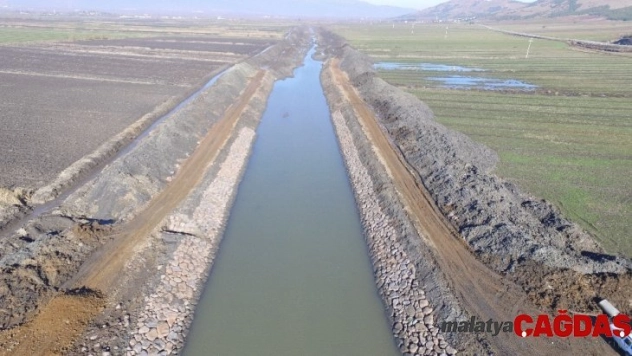 Amik Ovası'nı suya doyuracak projede çalışmalar son sürat