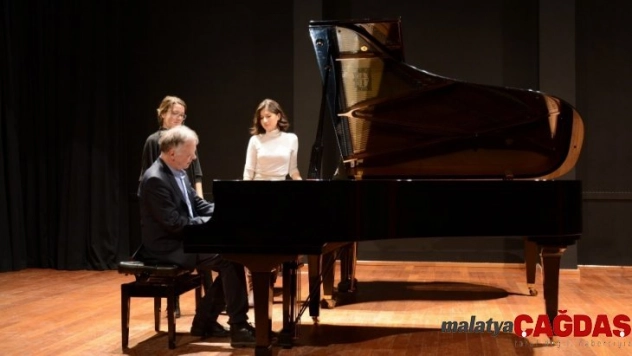 Anadolu Üniversitesinden 'Piyano Günleri'