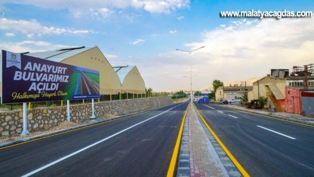 Anayurt Bulvarı trafiğe açıldı