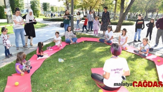 Ankara Büyükşehir kız çocuklarını unutmadı