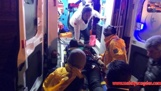 Ankara'da 2 otomobil çarpıştı: 1 yaralı