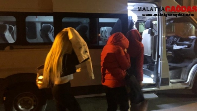 Ankara'da lüks villaya fuhuş operasyonu: 15 gözaltı