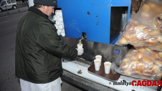 Ankara'da öğrencilere çorba dağıtımı oy birliğiyle kabul edildi