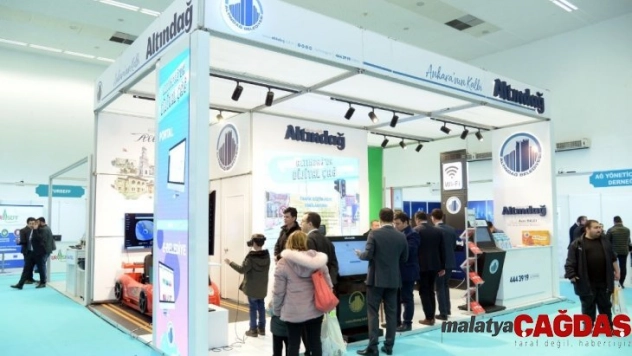 Ankara Kalesi'ne kuşbakışı seyahat