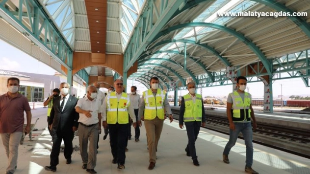 Ankara-Sivas arası 2 saate düşüyor